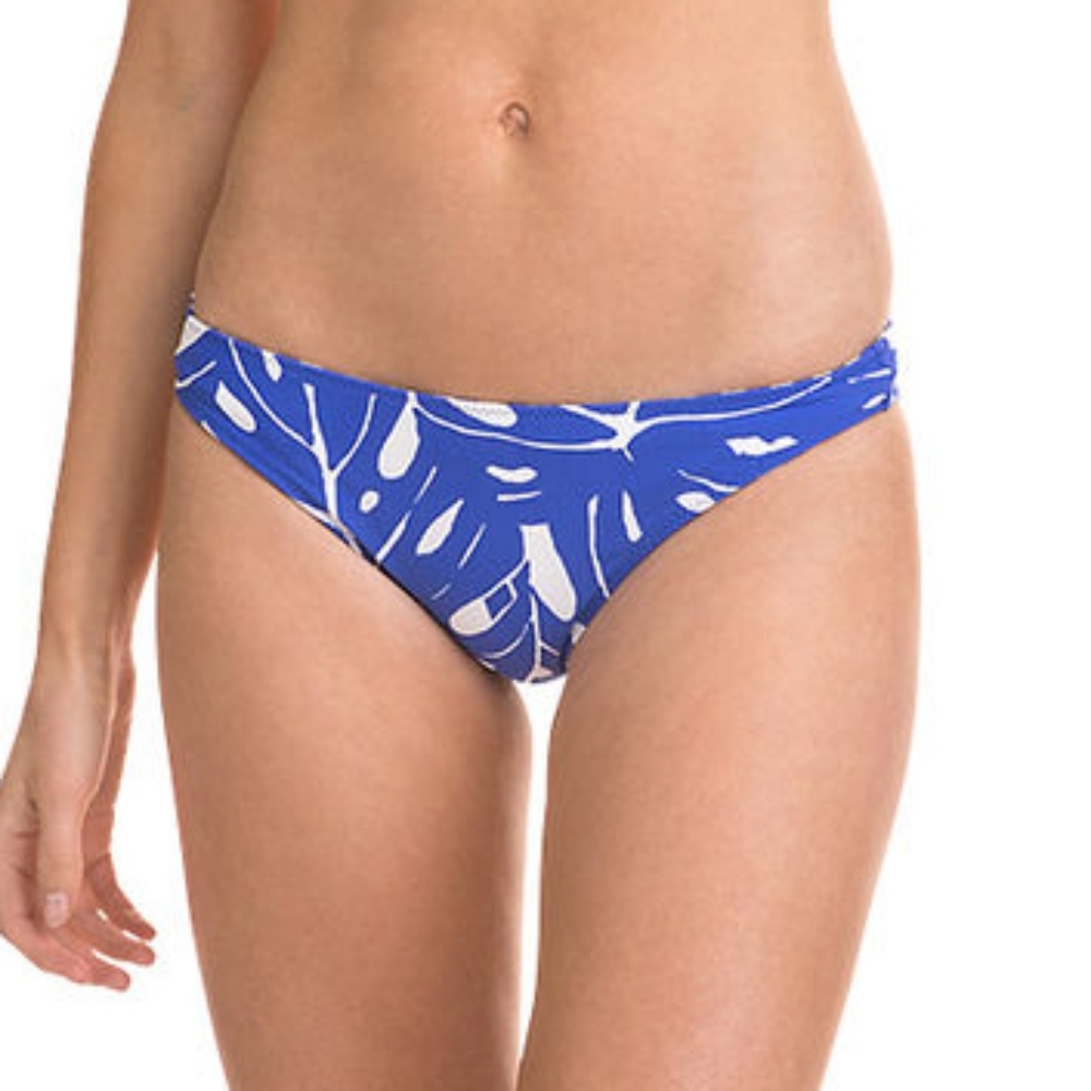 Vineyard Vines Monstera Linear Reversible Bottom